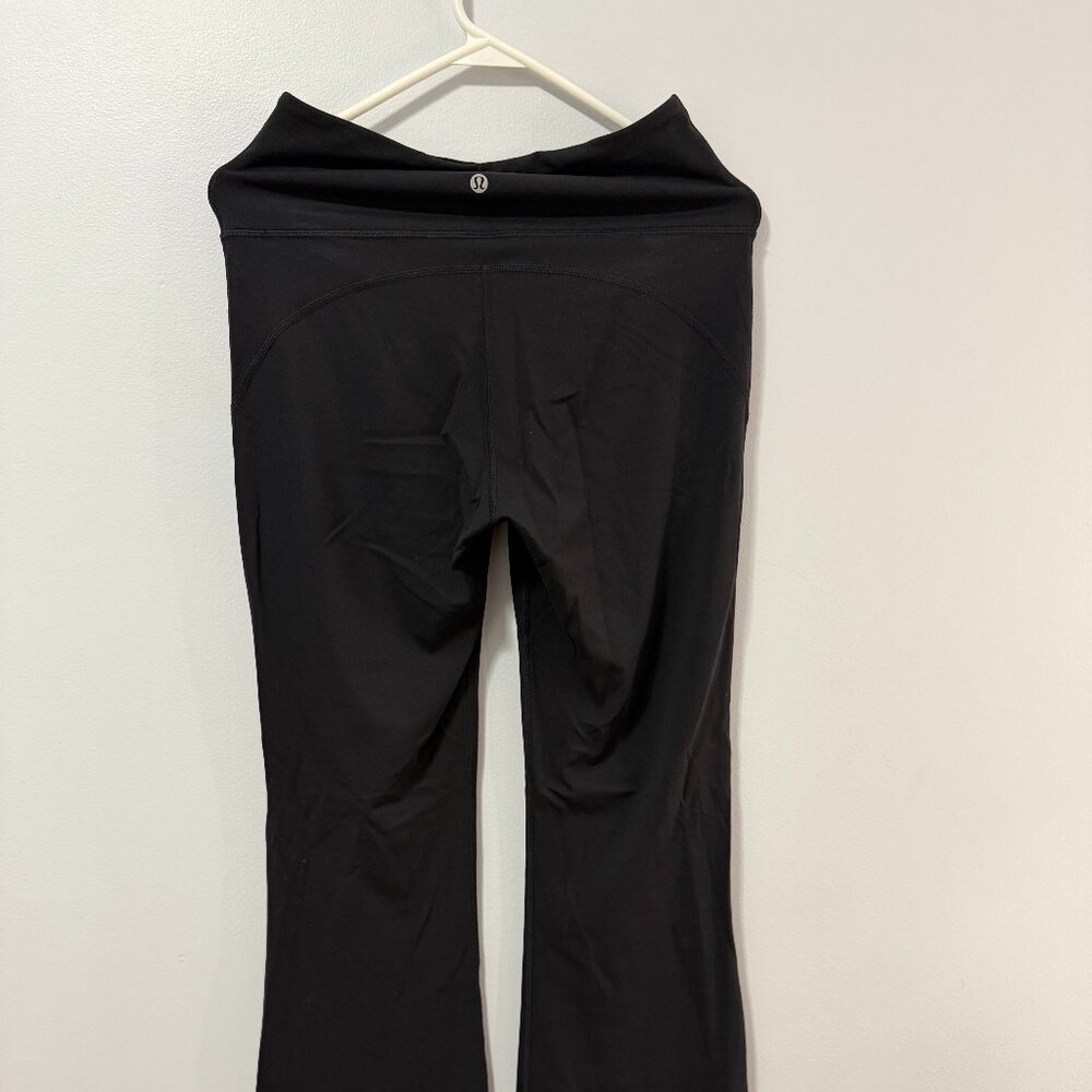 Groove Nulu High-Rise Flared Pant Regular